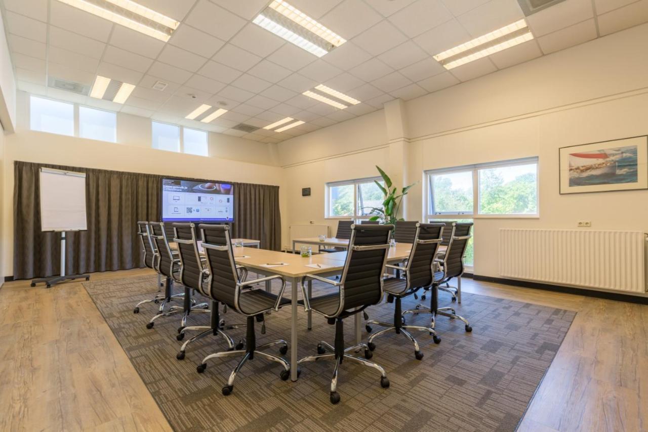 Strandhotel Bos En Duin 4*